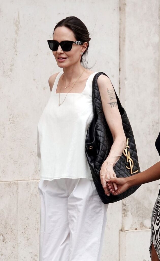 Angelina Jolie Street Style Of Celebrities