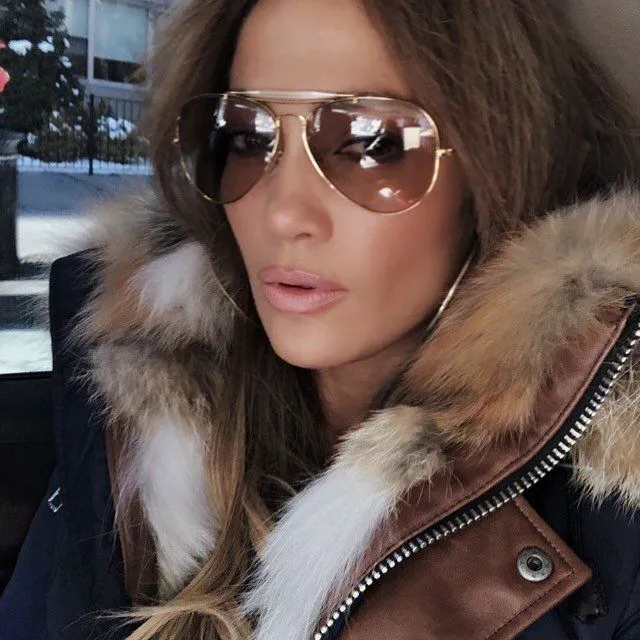 Choose The Best Sunglasses for Oval Face